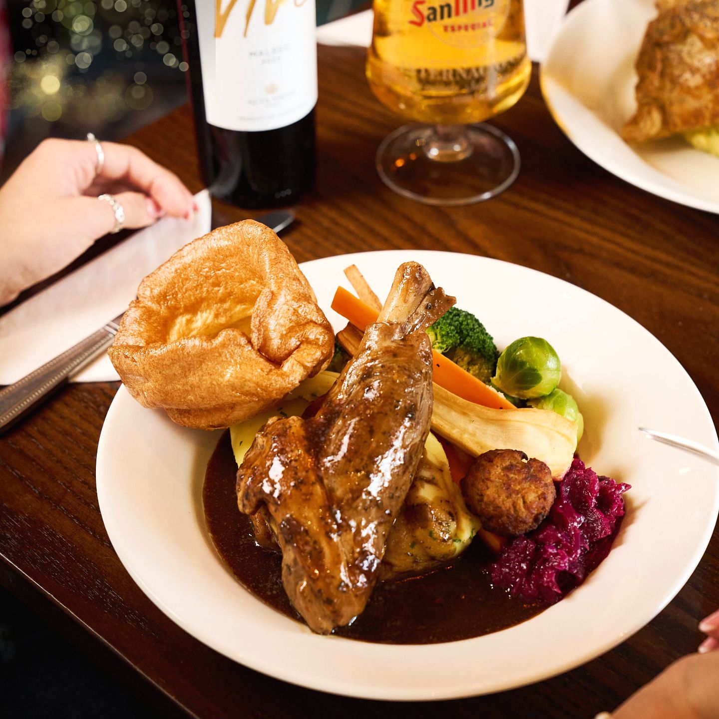 Christmas Day 2025 Lunch, Dinner & Dining at The Tuck & Tanner in Top Valley Bulwell