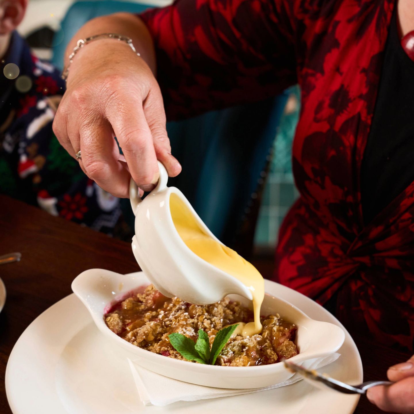 Christmas Day 2025 Lunch, Dinner & Dining at The Tuck & Tanner in Top Valley Bulwell